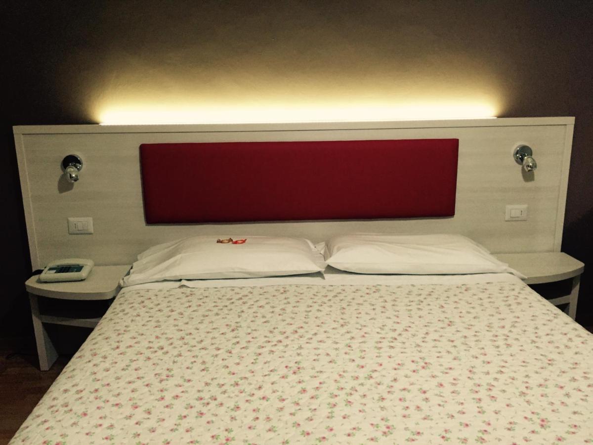 Hotel Biondi Montecatini Terme Ruang foto